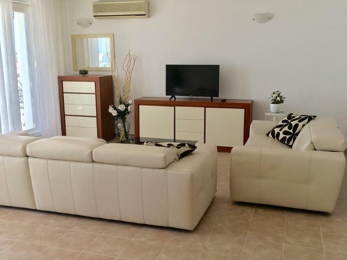 Beach Apartment Lux View Spalato Esterno foto